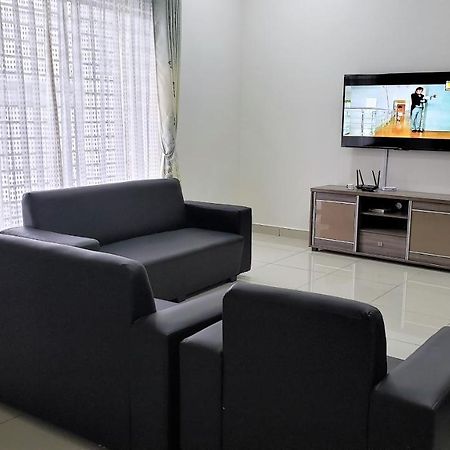 Sr Home-Stay @ Klia Kuala Lumpur Kültér fotó