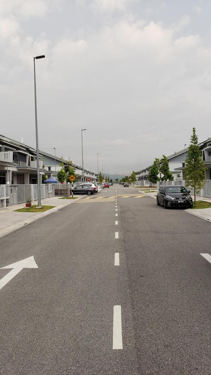 Sr Home-Stay @ Klia Kuala Lumpur Kültér fotó