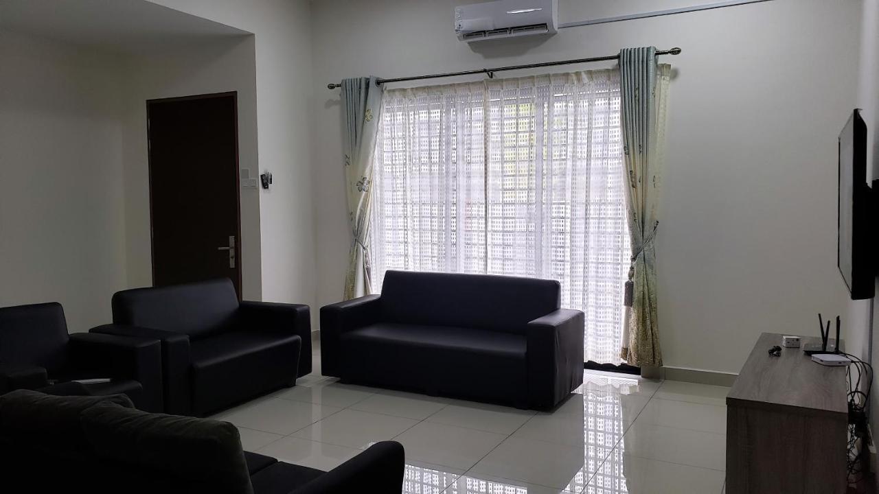 Sr Home-Stay @ Klia Kuala Lumpur Kültér fotó
